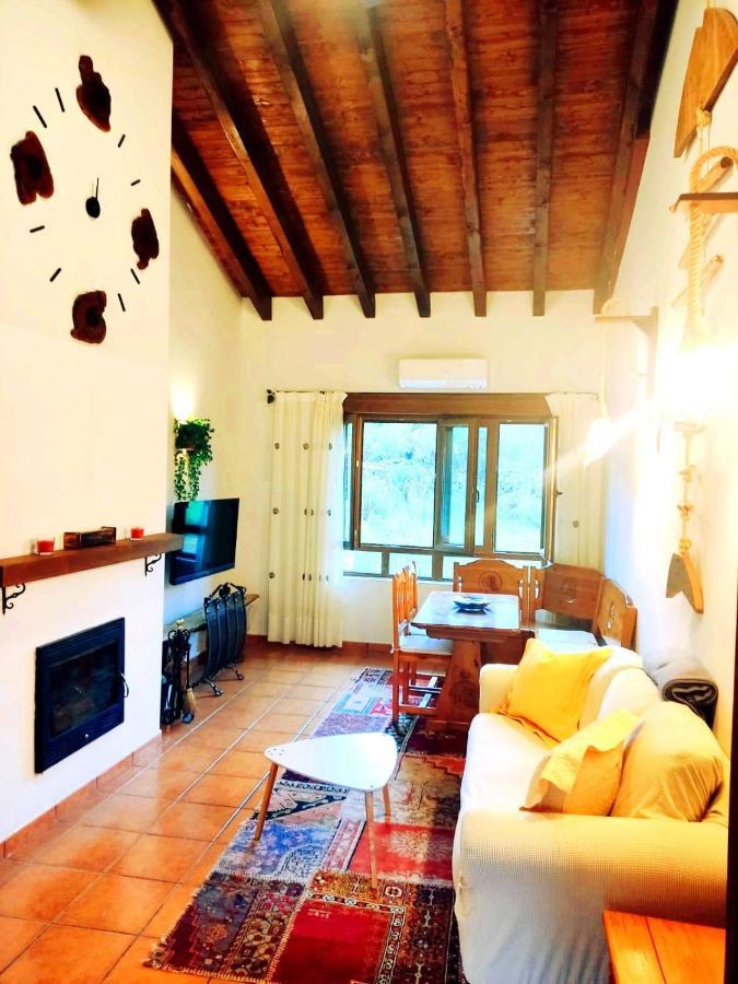 Ferienwohnung La Casita De La Montana Alba de los Cardaños Exterior foto